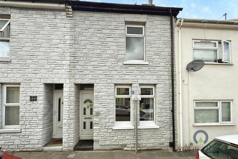 3 bed property, in Shakespeare Road, £235,000