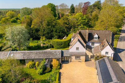 5 bed property, in High Street, £2,500,000