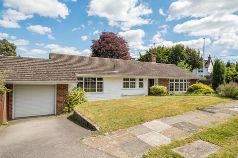 3 bed property, in Storrington, £500,000