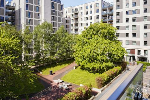 2 bed property, in Titian Heights, £530,000