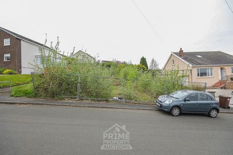 Land, in Land At Middlepenny Road, £85,000
