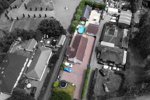 7 bed property, in Bangors Road North, £1,000,000
