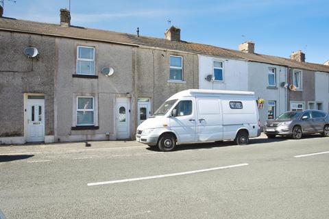 2 bed property, in Birks Road, £60,000
