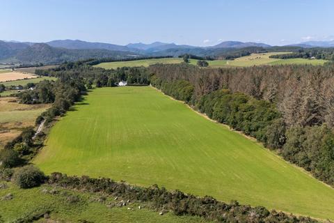 Studio, in Lot 3 - Wester Moy Farm, £150,000