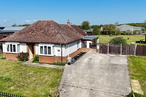 3 bed property, in Green Lane, £550,000