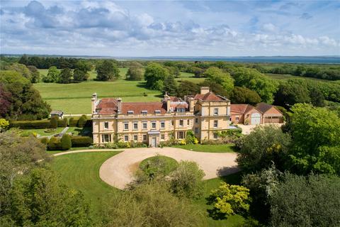 10 bed property, in Ridgeway Lane, £8,250,000