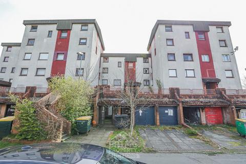1 bed property, in 54 Millcroft Road, £25,000