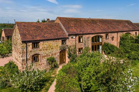 5 bed property, in 2 Gunstone Farm Barns, £875,000