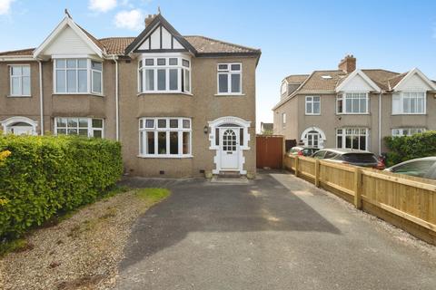 3 bed property, in Locking Road, £220,000
