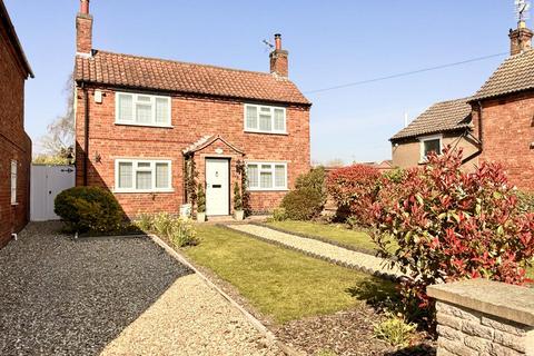 3 bed property, in Albert Street, £425,000
