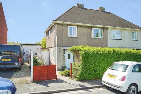 3 bed property, in Cumberland Road, £110,000