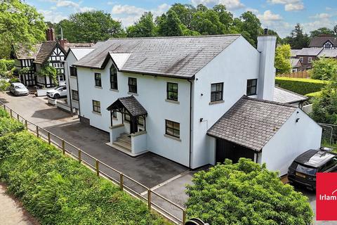 5 bed property, in Barton Road, £1,395,000