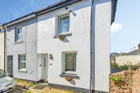 2 bed property, in Brent Road, £150,000