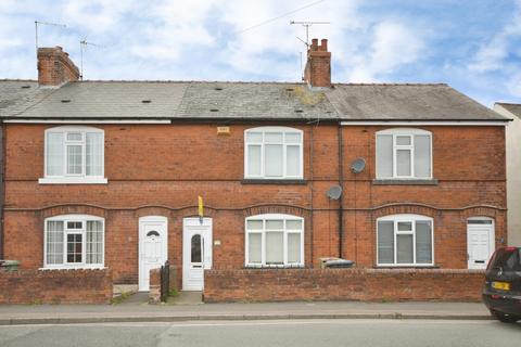 2 bed property, in Broadleys, £150,000