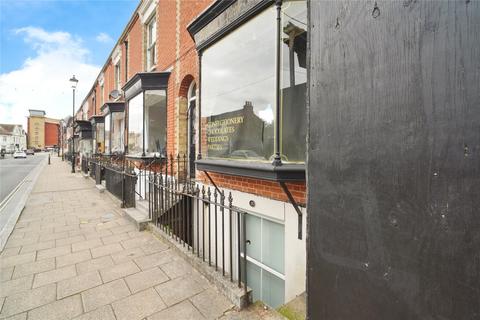 2 bed property, in Northam Road, £140,000