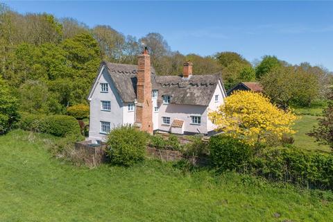 4 bed property, in Brandeston, £845,000