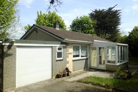 Land, in Radnor Road, £260,000