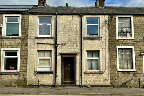 1 bed property, in Rochdale Road, £80,000
