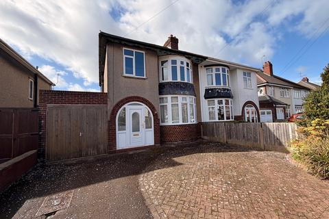3 bed property, in Wychbury Road, £240,000