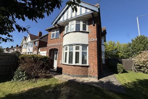 3 bed property, in Wyngate Drive, £349,950