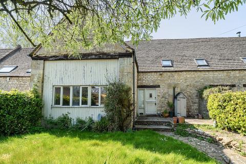 3 bed property, in Station Road, £425,000
