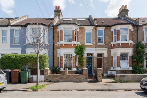 5 bed property, in Claude Road, £1,100,000