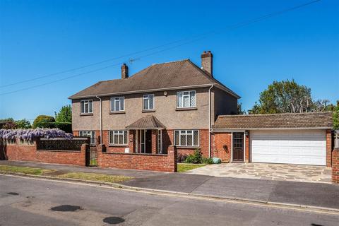 4 bed property, in Wray Road, £1,400,000