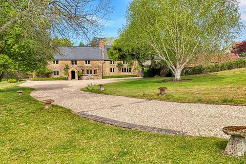 6 bed property, in East Coker, £2,600,000