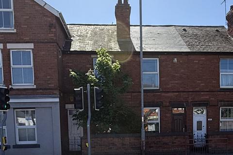 4 bed property, in 141 Queens Road, £190,000