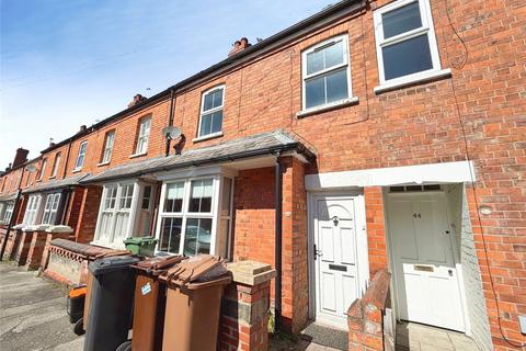 4 bed property, in Cecil Street, £285,000