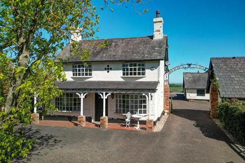 4 bed property, in Higher Lane, £1,500,000