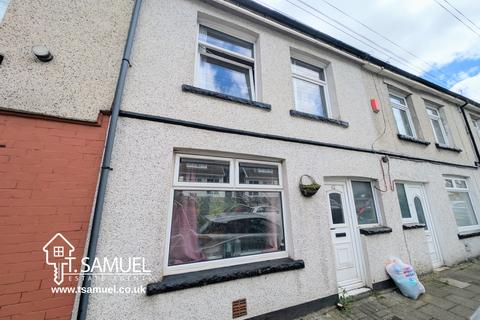 3 bed property, in Brynmair Road, £130,000