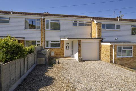 3 bed property, in Stoney Road, £400,000