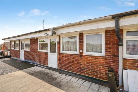 2 bed property, in Brasenose Road, £150,000