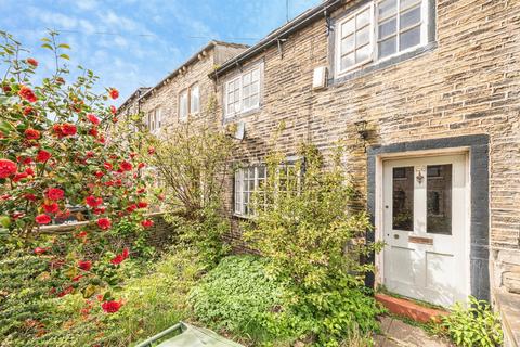 3 bed property, in Lowerhouses Lane, £170,000