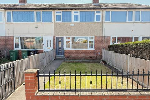 3 bed property, in Harley Court, £250,000