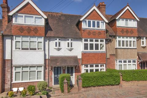 4 bed property, in Arundel Road, £1,000,000