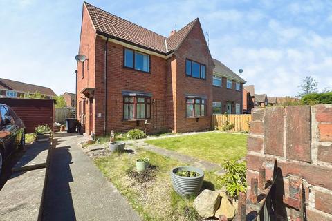 3 bed property, in Ashbrooke Drive, £270,000
