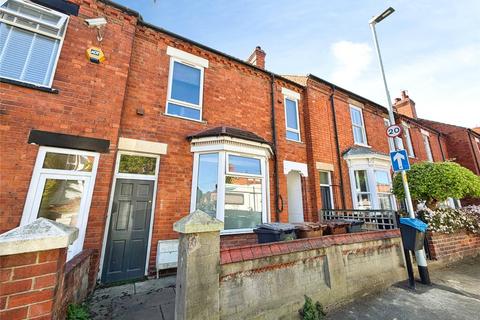 6 bed property, in Albert Crescent, £475,000