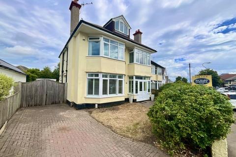 5 bed property, in Pine Avenue, £730,000