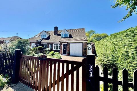 2 bed property, in Tancred Road, £356,000