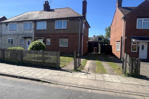 3 bed property, in George Street, £150,000