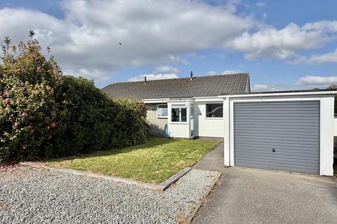 3 bed property, in Trewidden Close, £325,000