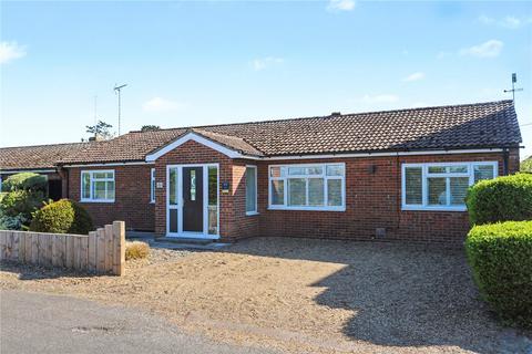 3 bed property, in Coxs Lane, £425,000