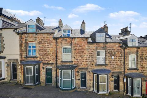 3 bed property, in Parliament Terrace, £325,000
