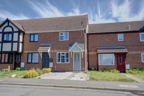 2 bed property, in Orchard Row, £220,000