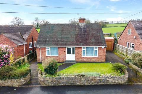 3 bed property, in St Marys Close, £325,000