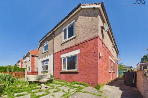 3 bed property, in Norfolk Avenue, £160,000