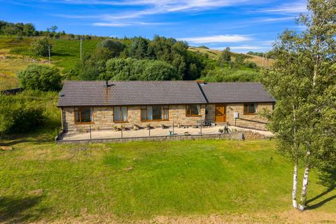 4 bed property, in Killigarth, £800,000