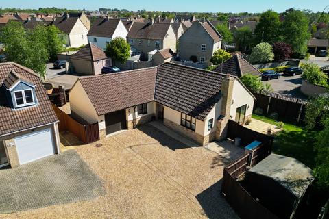3 bed property, in West Fen Road, £525,000